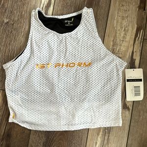 1st Phorm tank